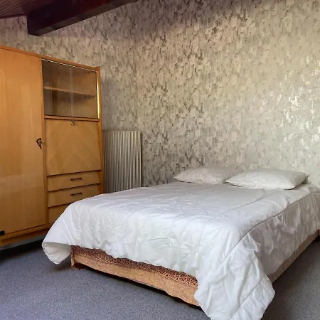 Maison , Vue Montagnes, Jardin Clos , 8pers *